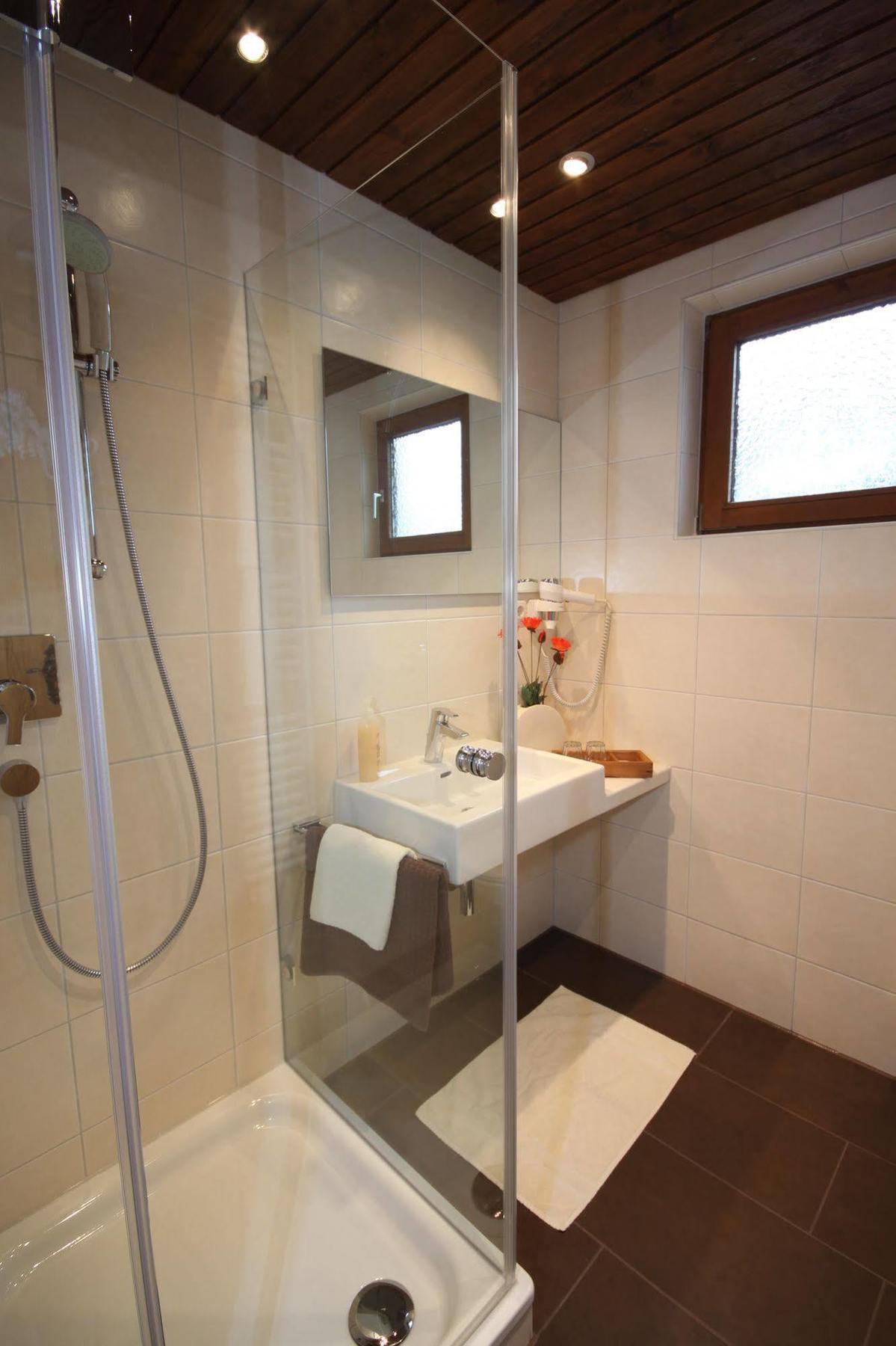 Dreimaederlhaus - Vegetarische Boutique 3*